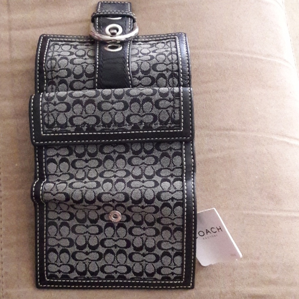 Coach wallet - Picture 3 of 5